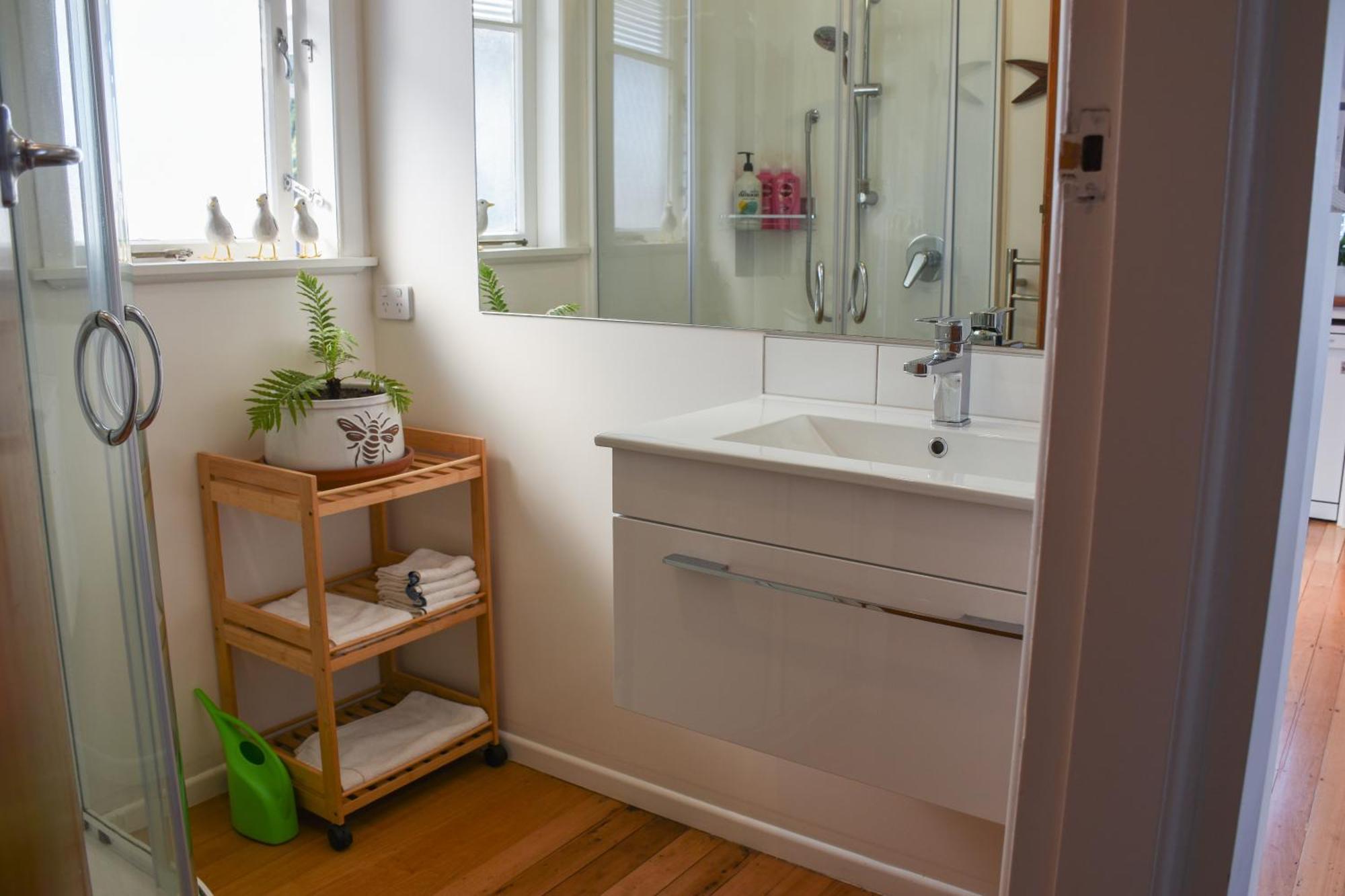 Beautiful Home With Short Stroll To Havelock Village Havelock North Kültér fotó