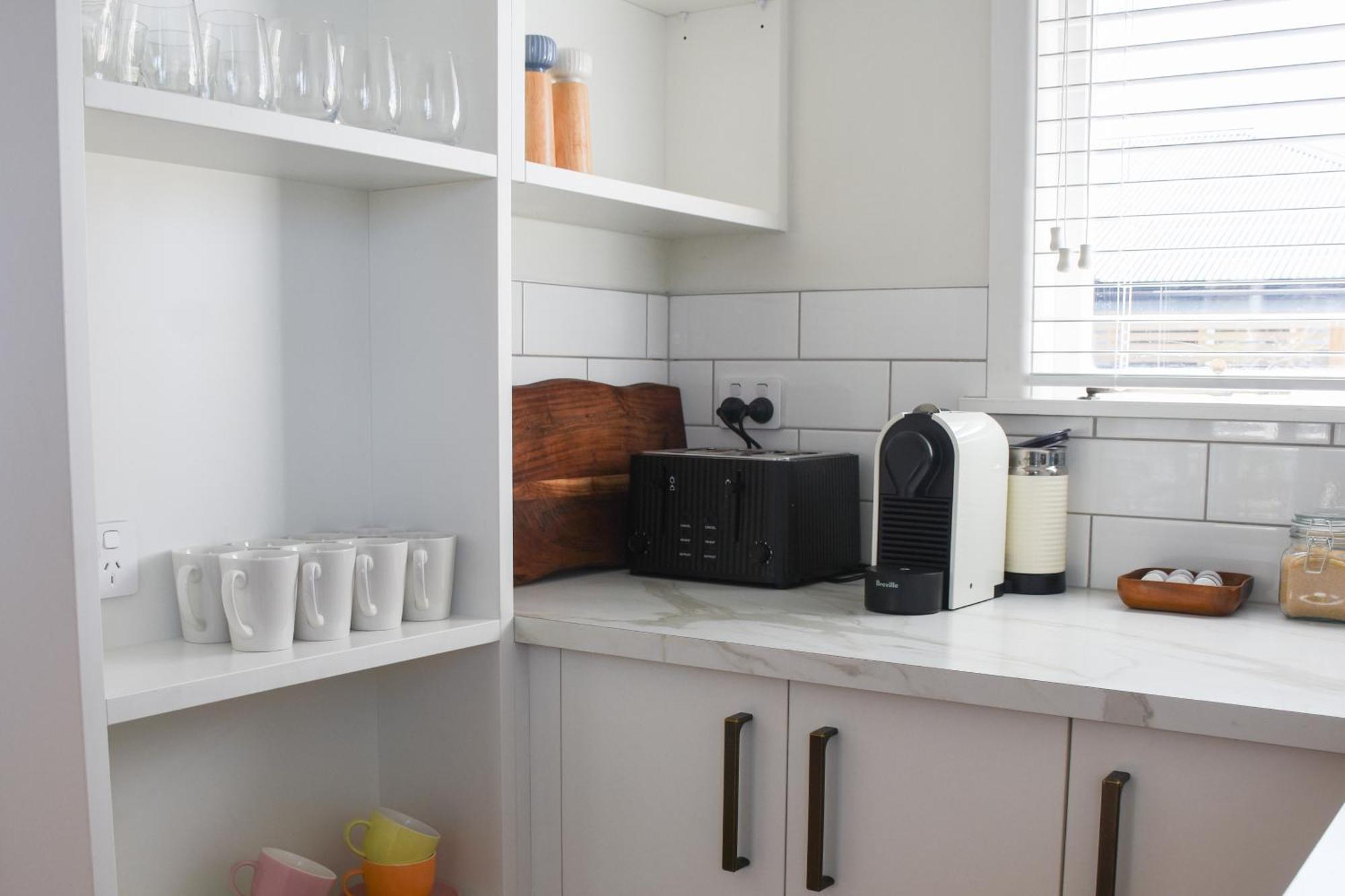 Beautiful Home With Short Stroll To Havelock Village Havelock North Kültér fotó